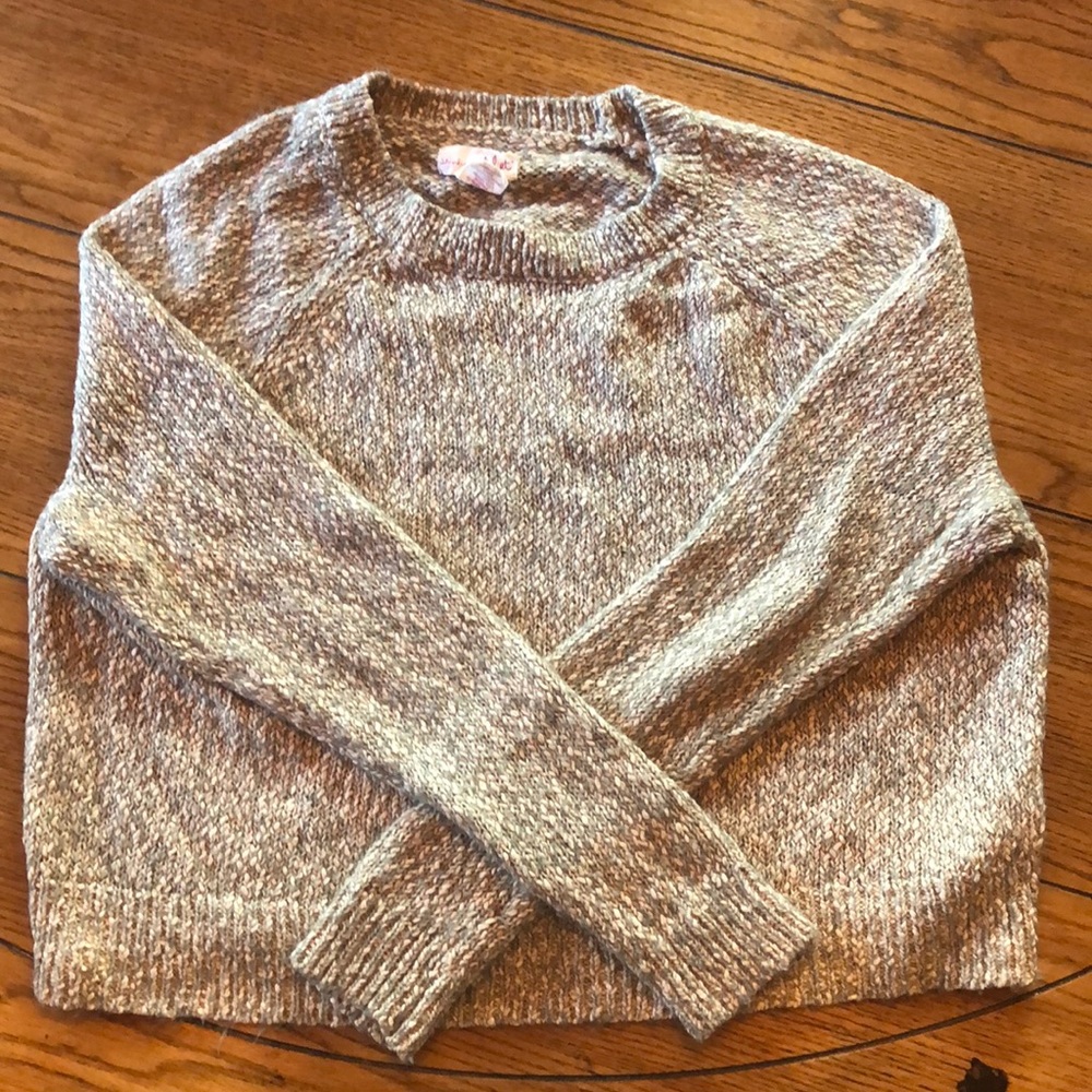 Earthy green/cream knit sweater